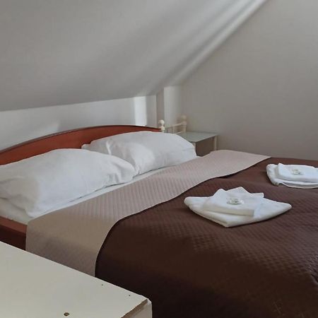 Apartmany Orlová Buitenkant foto
